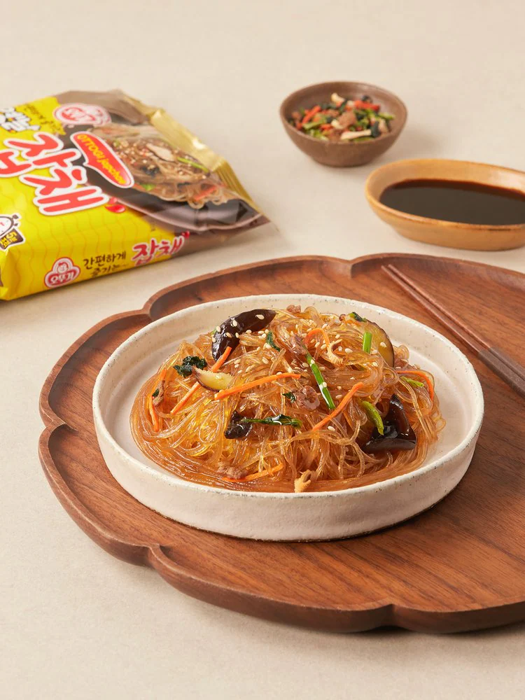Ottogi Fideos Japchae Instantáneos 75g - Image 3