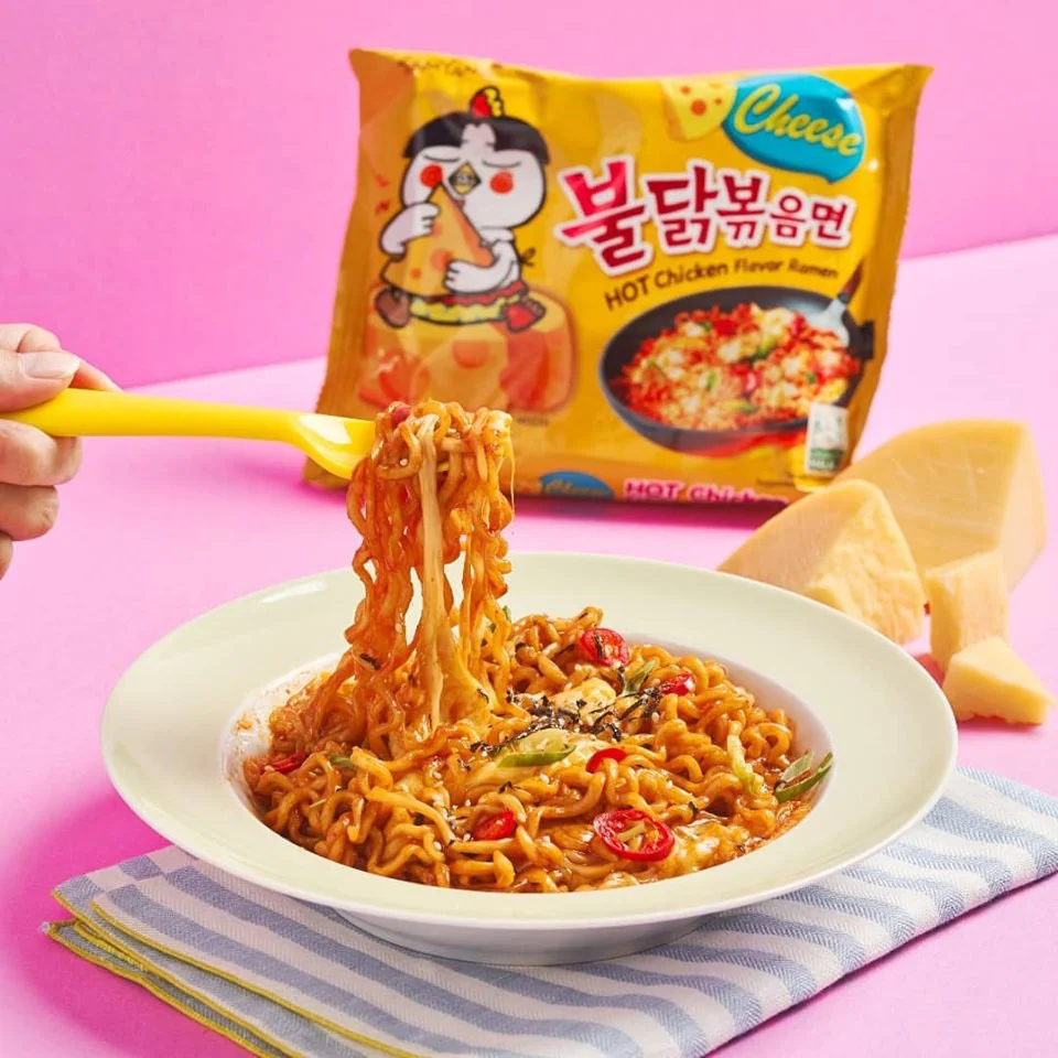 Samyang Buldak Ramen Hot Chicken Queso Picante (Halal) 140g - Image 2