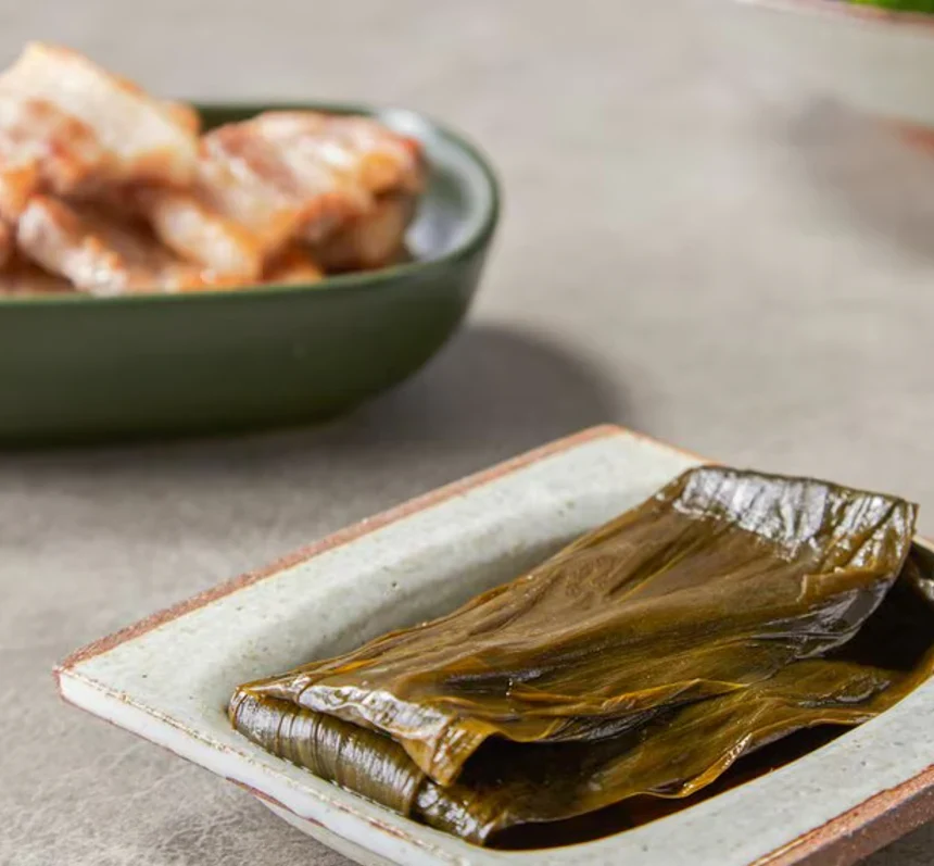 Sempio Hojas de Ajo Silvestre en Salsa de Soja (Banchan) 70g - Image 3